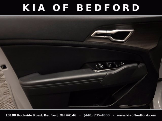 Used 2025 Kia Sportage X-Line AWD/4WD image 11