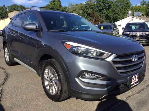 Used 2018 Hyundai Tucson SEL AWD/4WD image 6