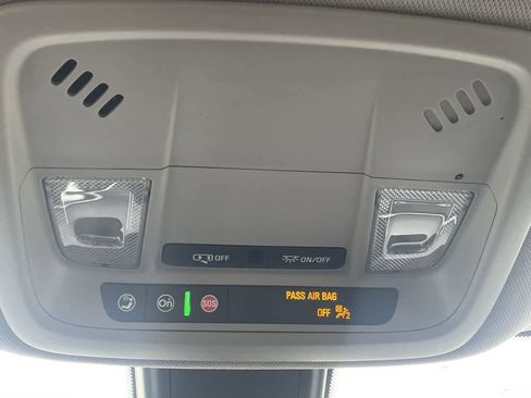 Used 2022 Chevrolet Malibu LT FWD image 27