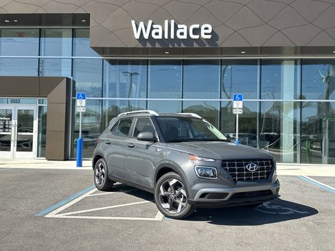 New 2026 Hyundai Venue SEL image 1