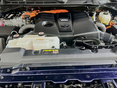 Used 2023 Toyota Tundra Capstone image 31