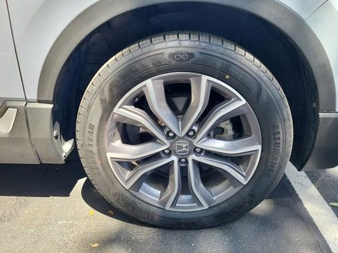 Used 2022 Honda CR-V Touring image 2