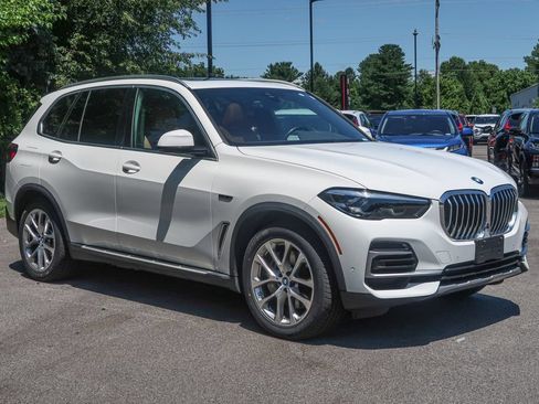 Used 2023 BMW X5 xDrive45e AWD/4WD image 7