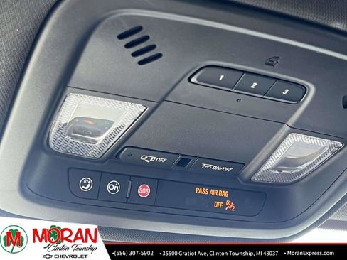 Certified 2023 Chevrolet Traverse LT AWD/4WD image 28