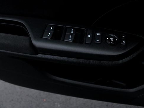 Used 2021 Honda Civic LX image 11