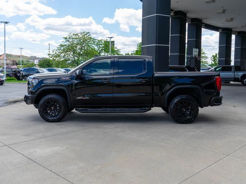 Used 2023 GMC Sierra 1500 AT4X AWD/4WD image 4