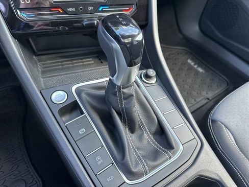 New 2025 Volkswagen Jetta SE image 19