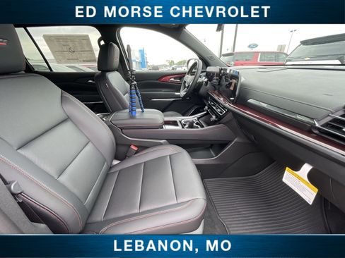 New 2026 Chevrolet Traverse Z71 w/ Enhanced Driving Package AWD/4WD image 28