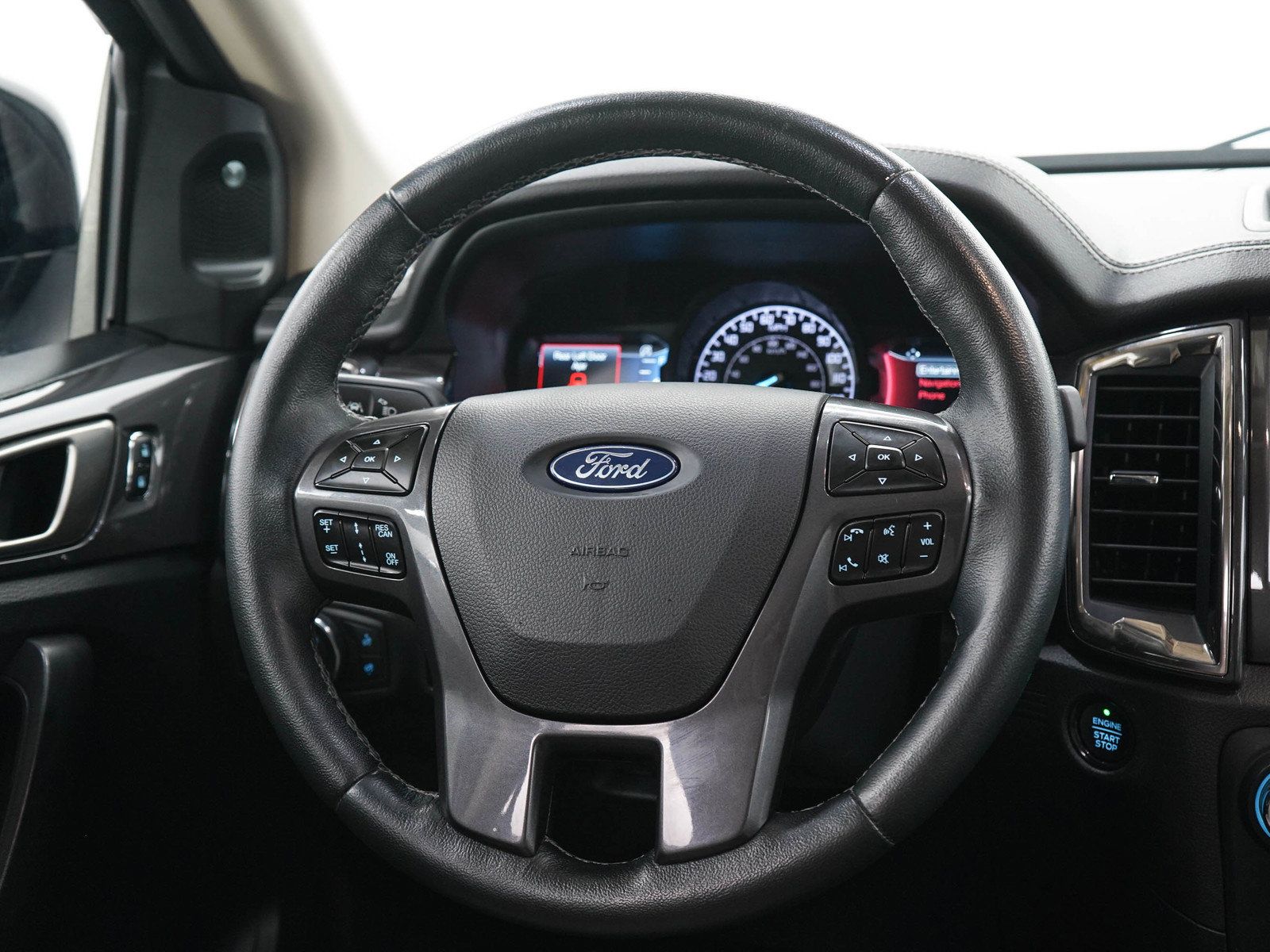 Used 2020 Ford Ranger Lariat w/ Equipment Group 501A Mid AWD/4WD image 17
