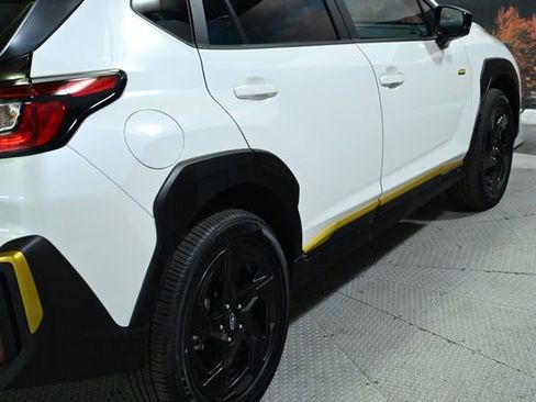 Used 2025 Subaru Crosstrek 2.5i Sport AWD/4WD image 9