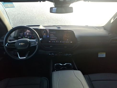 New 2025 Chevrolet Silverado EV LT AWD/4WD image 11