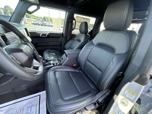 New 2026 Ford Bronco Badlands AWD/4WD image 17