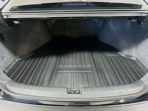 Used 2016 Honda Accord Touring image 28