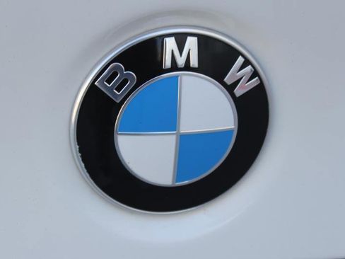 Used 2016 BMW 528i Sedan RWD image 24