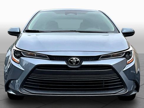 Used 2024 Toyota Corolla LE image 4