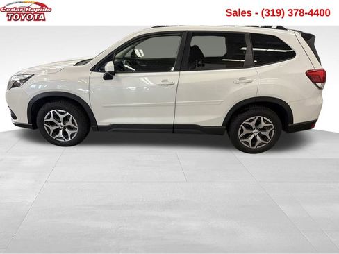 Used 2024 Subaru Forester Premium w/ POP Package 3 image 7