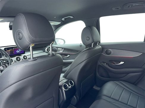 Used 2021 Mercedes-Benz GLC 300 image 41