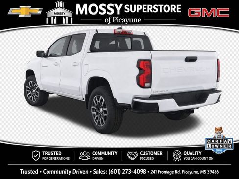 Used 2023 Chevrolet Colorado LT w/ LT Convenience Package III RWD image 3