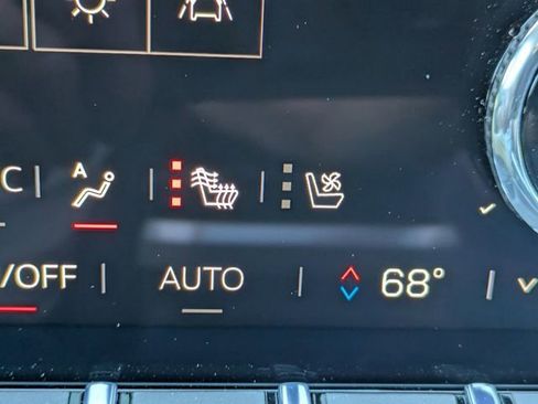 New 2026 GMC Terrain Denali w/ LPO, Black Badging Package AWD/4WD image 27