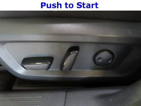 Used 2023 Nissan Rogue SV image 20