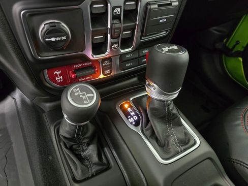 New 2026 Jeep Wrangler Unlimited Rubicon image 25