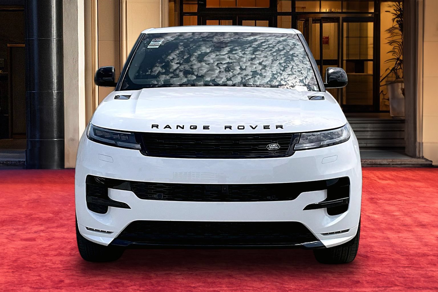 New 2026 Land Rover Range Rover Sport Dynamic SE AWD/4WD image 3