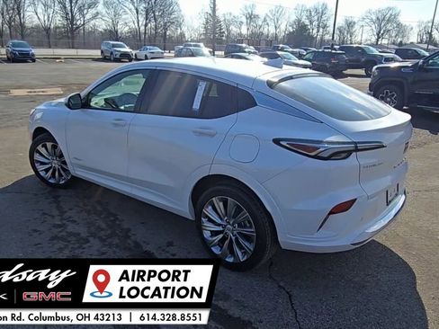 New 2026 Buick Envista Avenir image 7