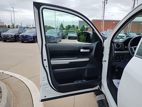 Used 2019 Toyota Tundra SR5 w/ TRD Sport Package AWD/4WD image 21