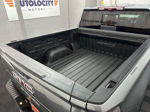Used 2021 GMC Sierra 1500 AT4 w/ AT4 Premium Package AWD/4WD image 11