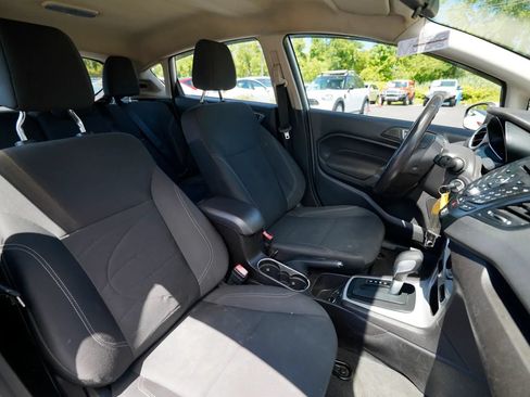Used 2016 Ford Fiesta SE FWD image 36