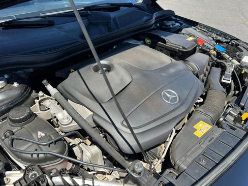 Used 2016 Mercedes-Benz GLA 250 4MATIC image 45