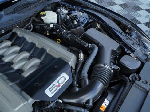Used 2015 Ford Mustang GT Premium w/ Equipment Group 401A RWD image 73