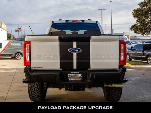 Used 2024 Ford F250 XL w/ XL Off-Road Package image 7