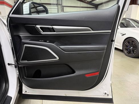 Used 2021 Kia Telluride S AWD/4WD image 18