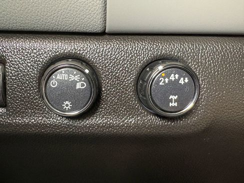 Used 2019 Chevrolet Colorado W/T w/ WT Convenience Package AWD/4WD image 33