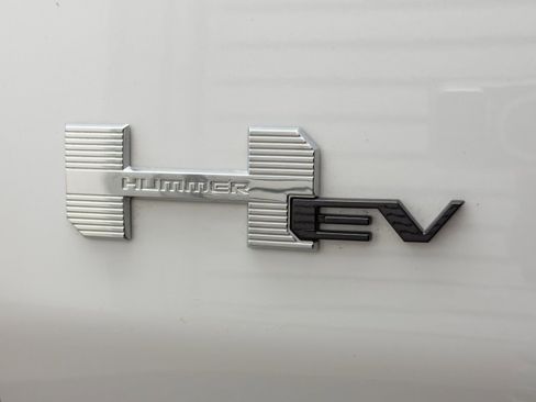 Used 2025 GMC Hummer EV 2X image 19