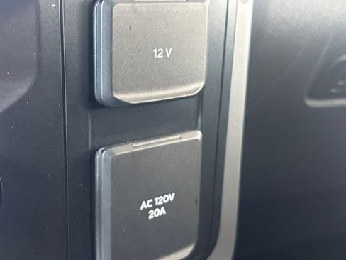 Used 2021 Ford F150 Lariat AWD/4WD image 35