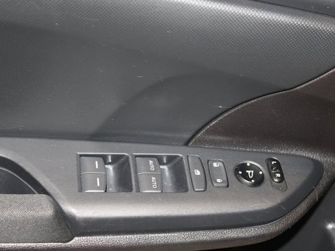 Used 2018 Honda Civic Sport image 8