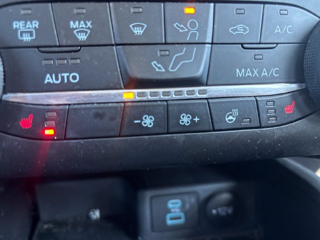 Used 2023 Ford Escape Active AWD/4WD image 26
