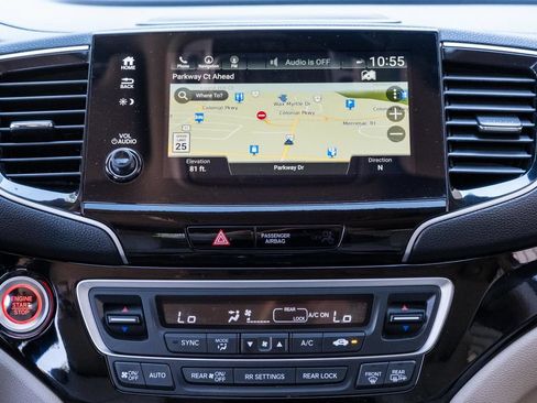 Used 2021 Honda Pilot Elite image 18