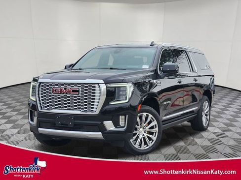 Used 2022 GMC Yukon XL Denali AWD/4WD image 1