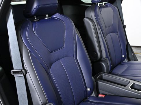 Used 2026 INFINITI QX60 Sport w/ Dark Cargo Package image 26