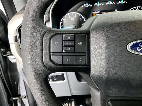 Used 2021 Ford F150 XLT AWD/4WD image 18