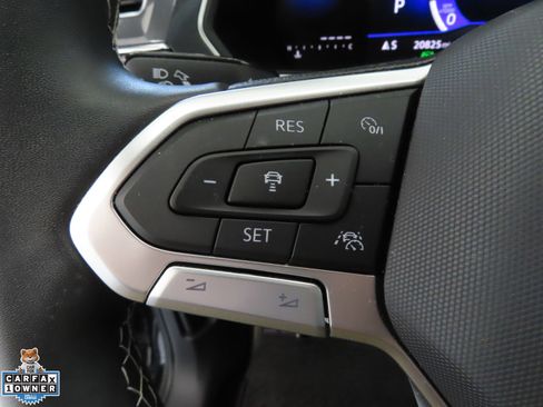 Used 2023 Volkswagen Tiguan SE R-Line FWD image 14