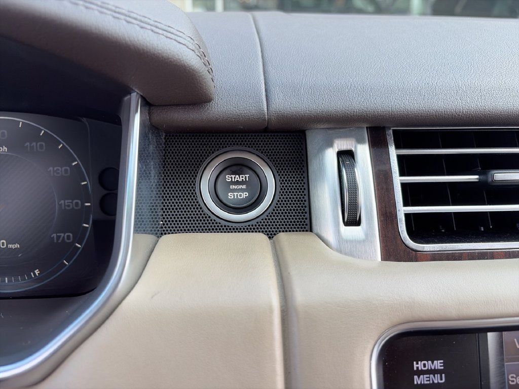 Used 2014 Land Rover Range Rover Supercharged AWD/4WD image 22