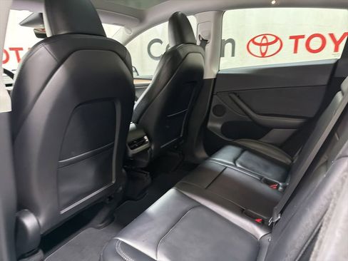 Used 2023 Tesla Model Y Long Range AWD/4WD image 19
