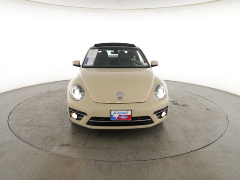 Used 2019 Volkswagen Beetle 2.0T Final Edition SEL image 2