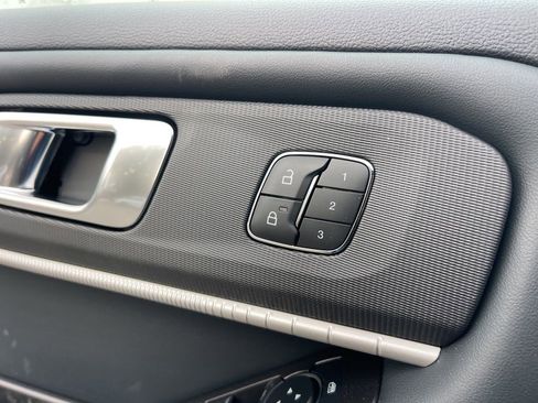 New 2026 Ford Explorer Tremor w/ Tremor Convenience Package image 17