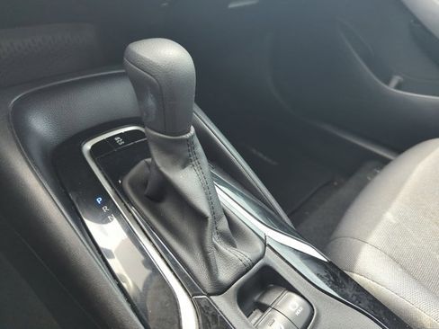 Used 2020 Toyota Corolla LE w/ LE Premium Package image 11