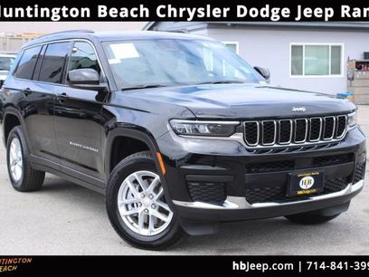 Used 2025 Jeep Grand Cherokee L Laredo w/ Luxury Tech Group I